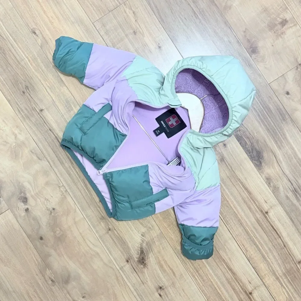 Swiss Tech toddler hooded puffer jacket Size 12M